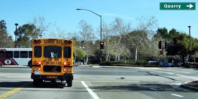 CLICK to continue: Right on Quarry Road from Vineyard