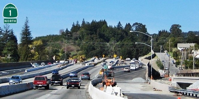 CLICK to continue: Highway 1 North at H17 N