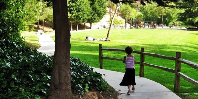 CLICK to continue: Sofia walking along trail to Hidden Beach Park