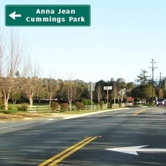 CLICK to go LEFT into Anna Jean Cummings Park from Old San Jose Road