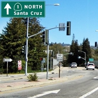 CLICK to continue on Rio Del Mar Blvd over Highway 1