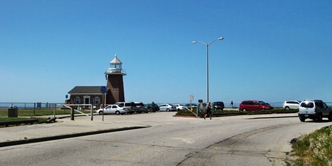 CLICK to continue: Westcliff Drive at the Lighthouse